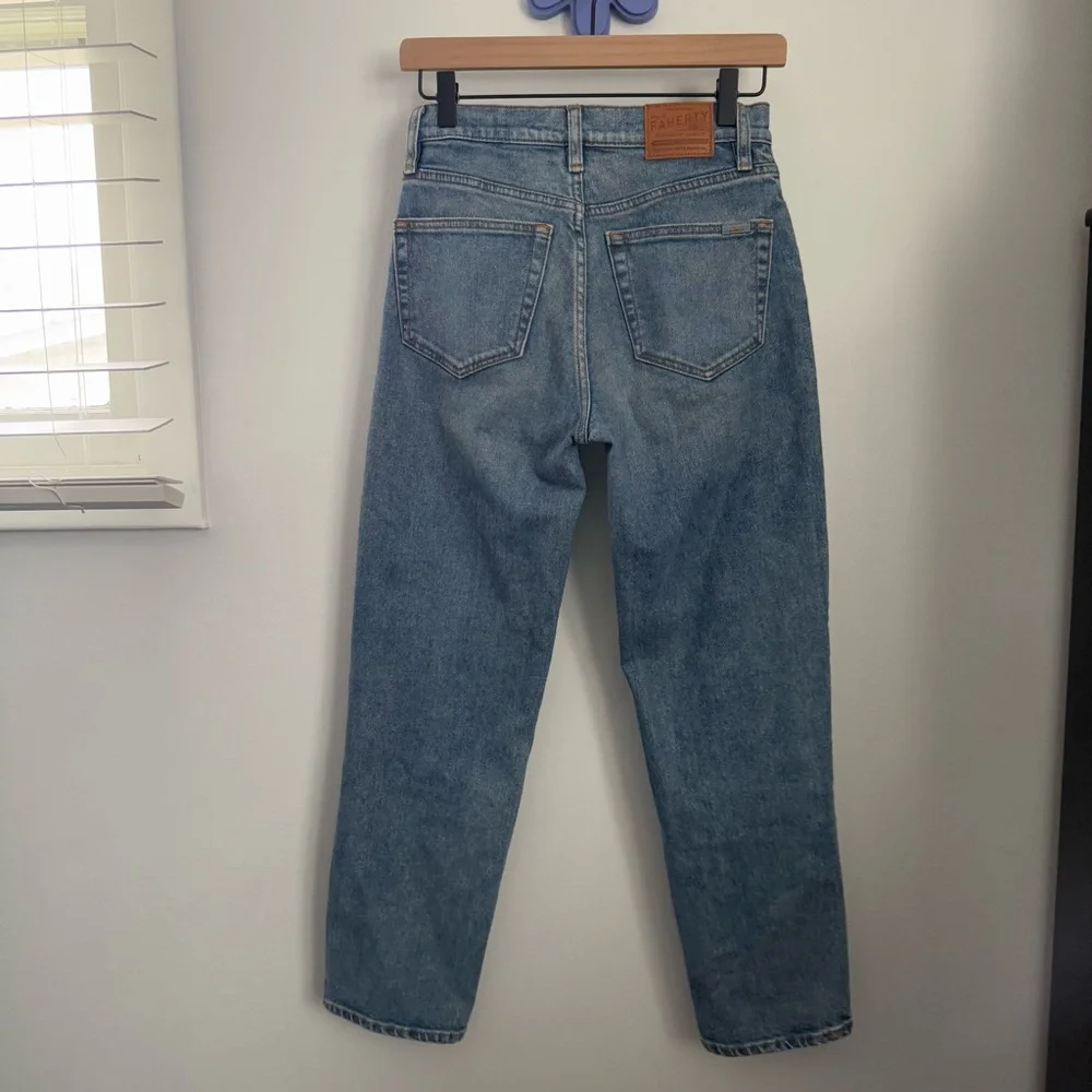 Faherty 25 Organic Cotton Slim Straight Denim Lakewood Wash Mid Rise - Picture 4 of 9